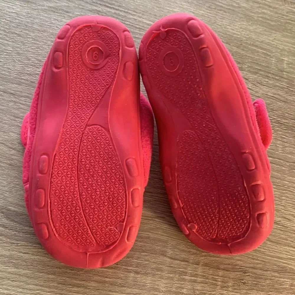 Karamel corn pink floral little girls shoes Size 6